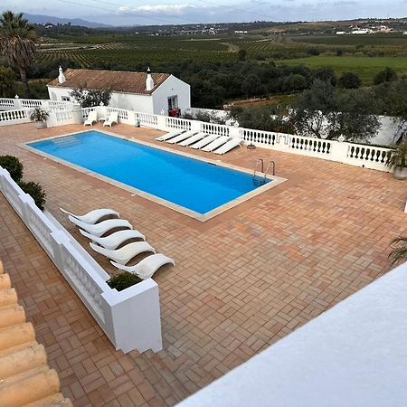 Blue Skies Villas 1&2 Mexilhoeira Grande Екстериор снимка
