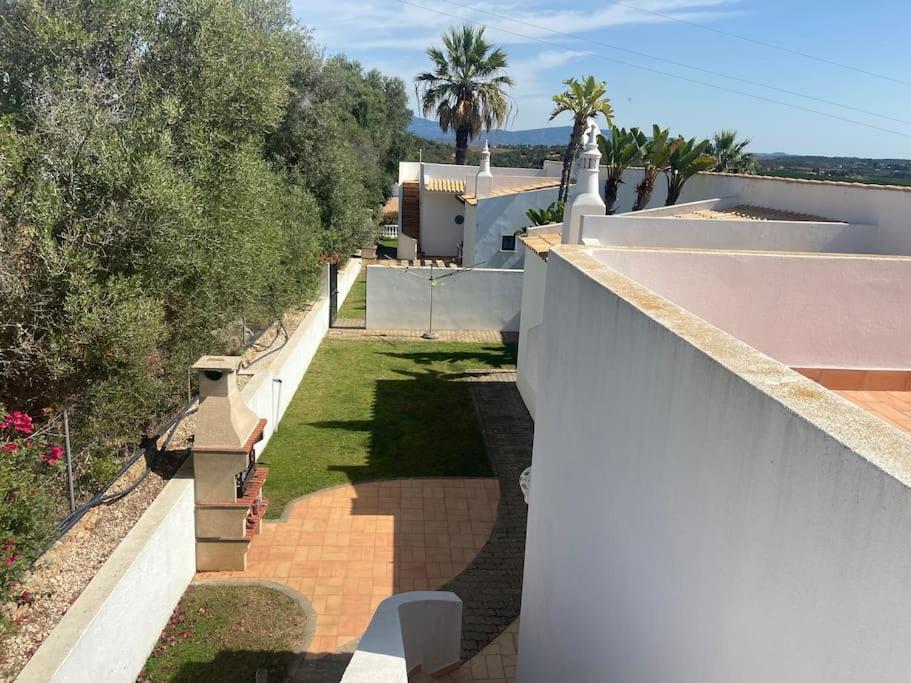 Blue Skies Villas 1&2 Mexilhoeira Grande Екстериор снимка
