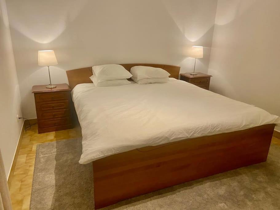 Blue Skies Villas 1&2 Mexilhoeira Grande Екстериор снимка