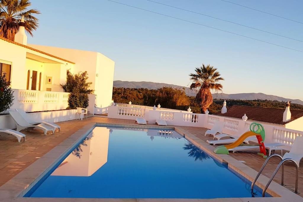 Blue Skies Villas 1&2 Mexilhoeira Grande Екстериор снимка