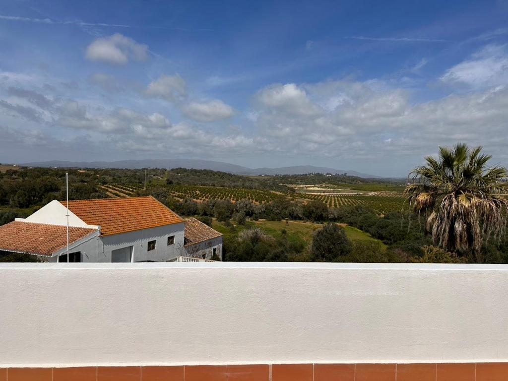 Blue Skies Villas 1&2 Mexilhoeira Grande Екстериор снимка